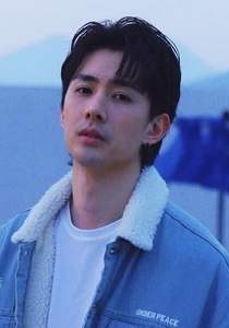 温义飞