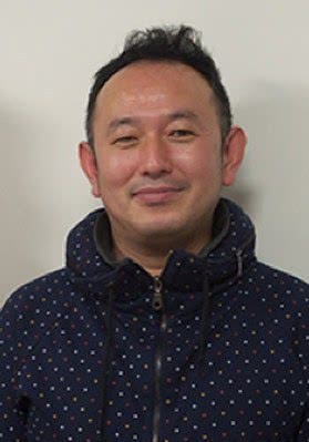 足立绅
