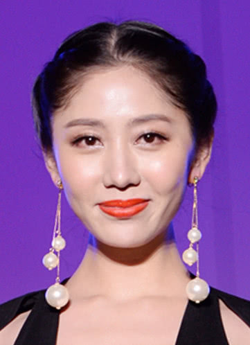 杨露璐