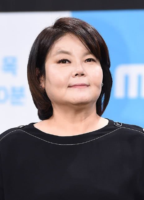 南美贞