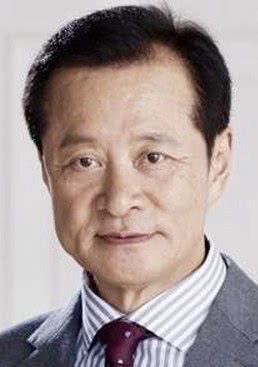 任秉基