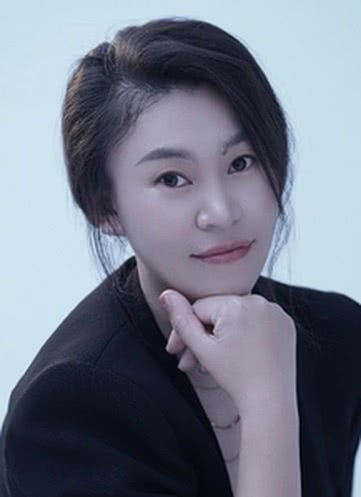 张文文