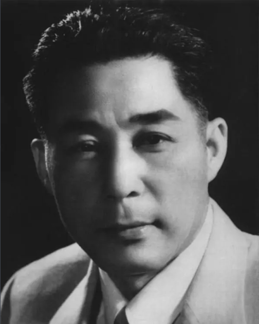魏鹤龄