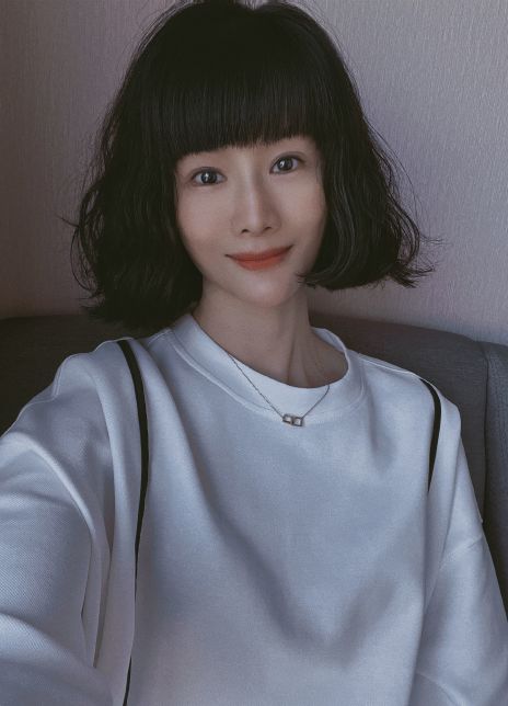 李红霞