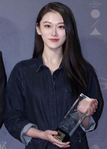吕婷艳