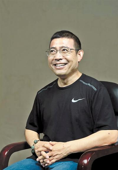 胡学文