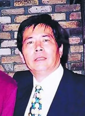 周耀中
