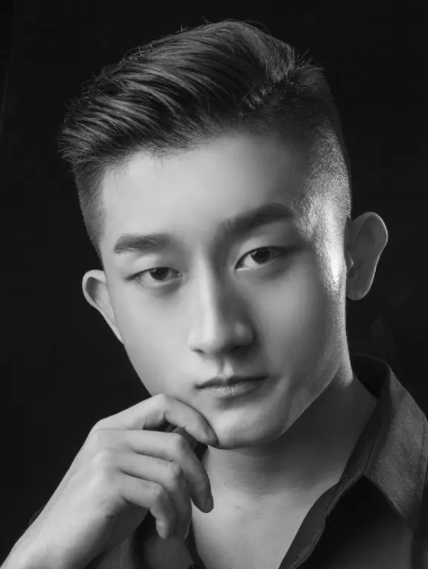 王小龙