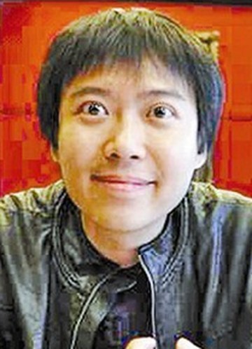 周萌