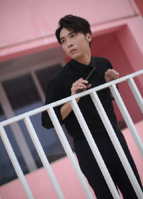 黄炫彰