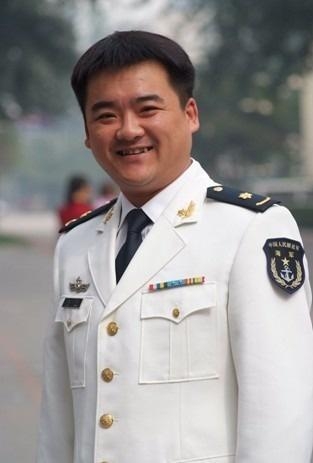 巴宁