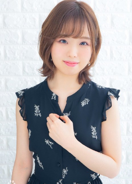 依田菜津