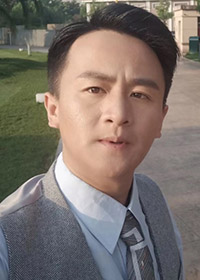 章时嘉