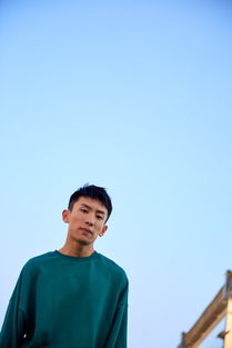 侯佳伟
