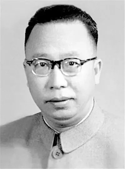 沈志远