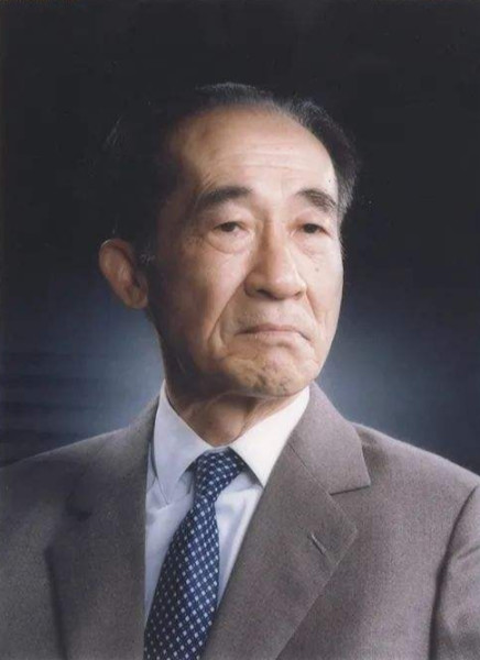 张兴钤