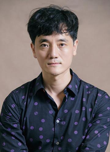 毕感成