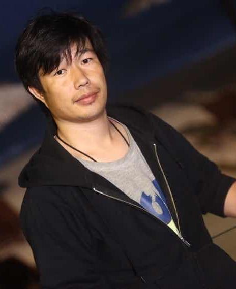 李建伟