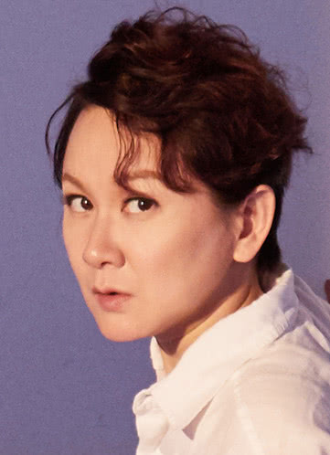 黄芳翎