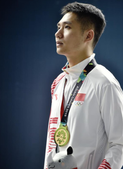 杨皓然