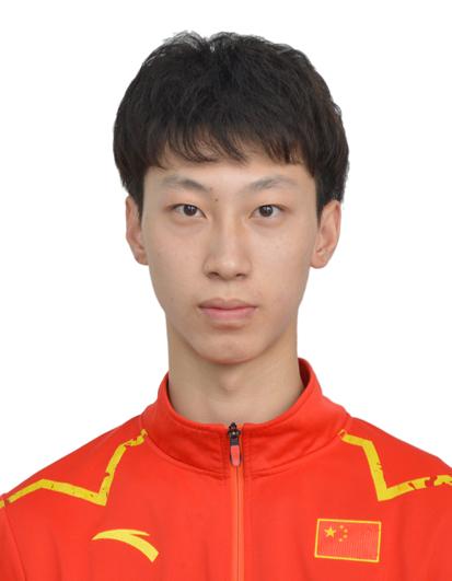 梁育帅