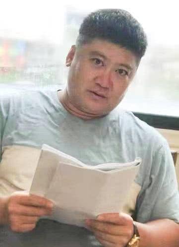 靳哲