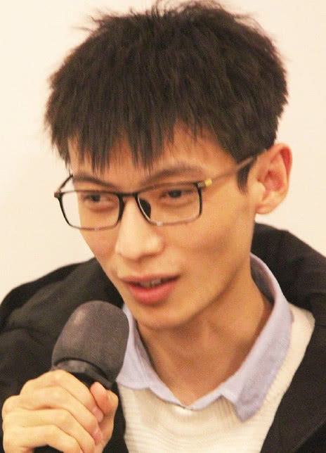 杨彬