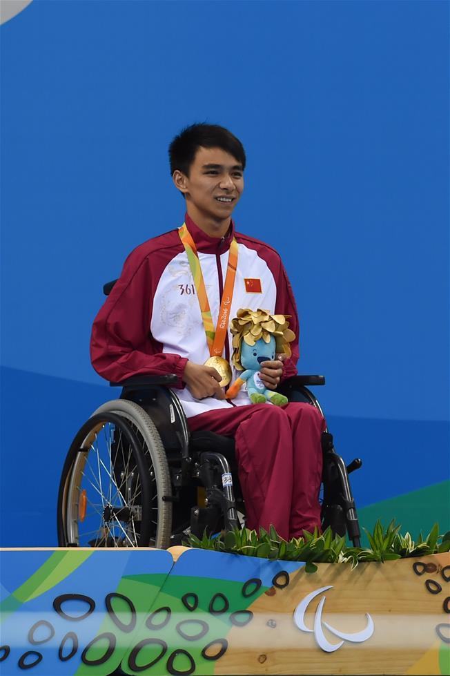 邹连康