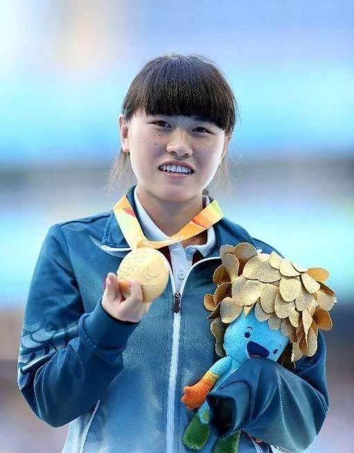 史逸婷