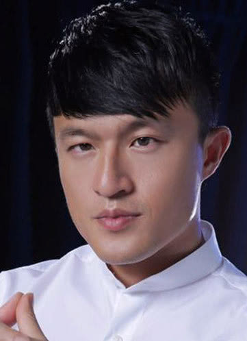 吕磊