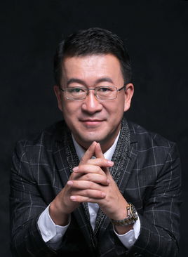 丁亮