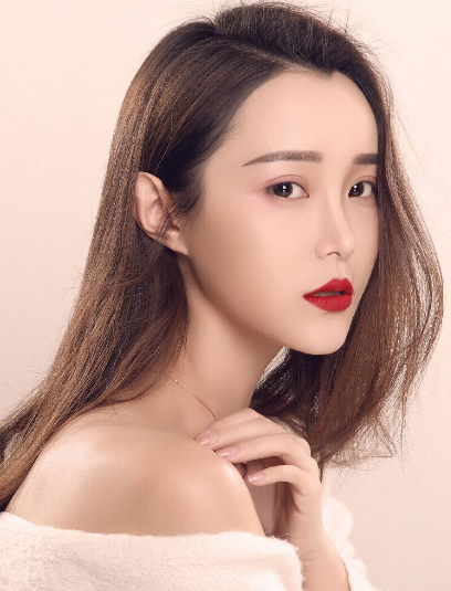 靳美玲