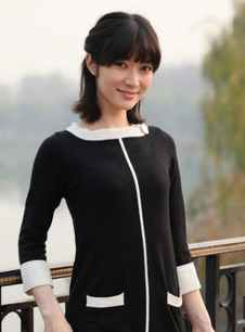 松峰莉璃
