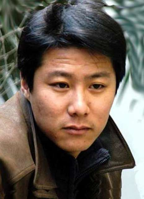 李少飞
