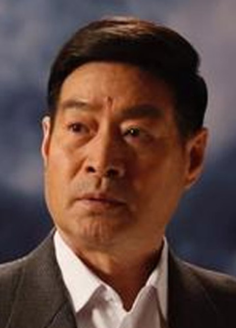翟万臣