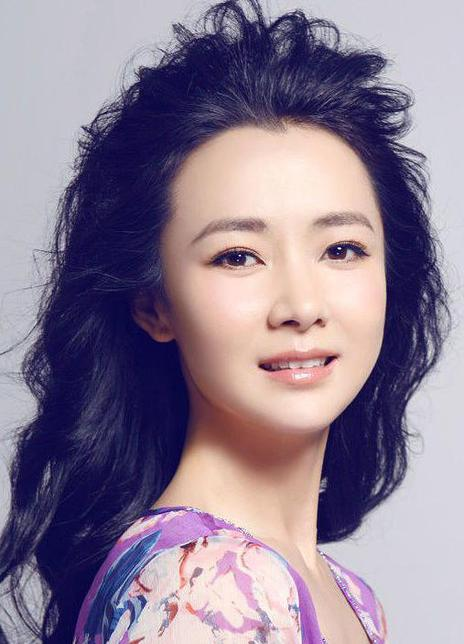 陈依莎