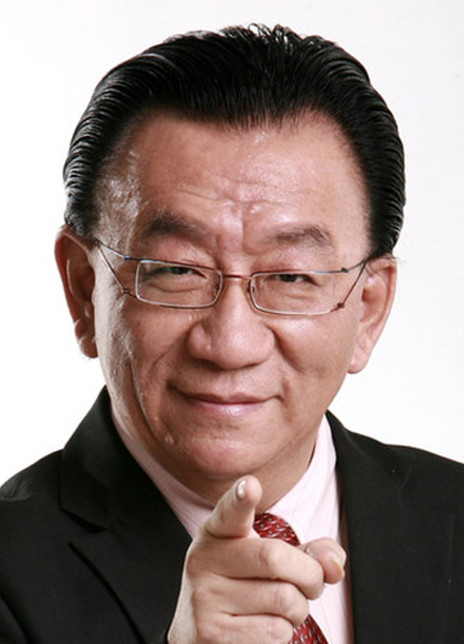 侯耀华