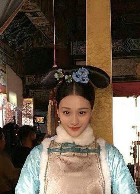 黄雯