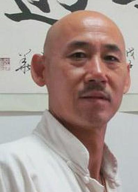韩英群
