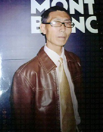 易志乐