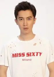 张哲