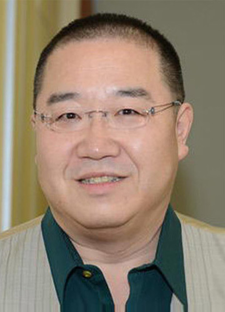 英达