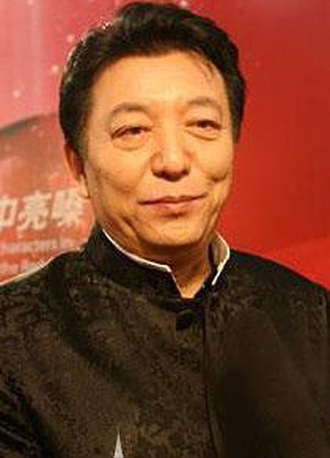周岭