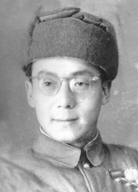 顾岚