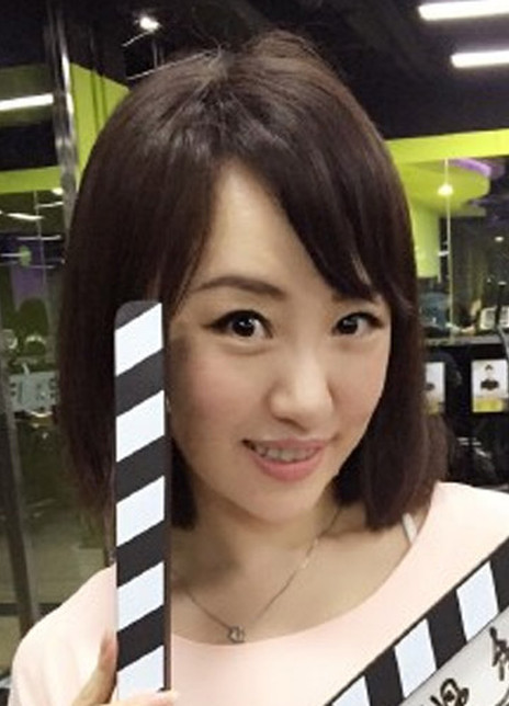 水原碧衣