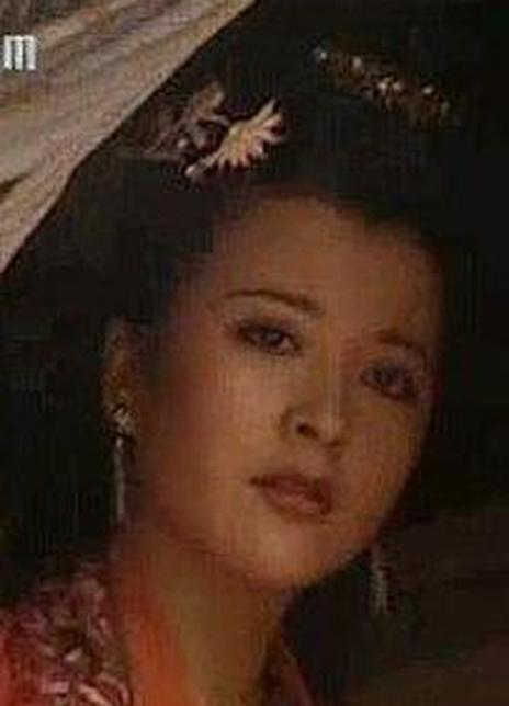 崔红红