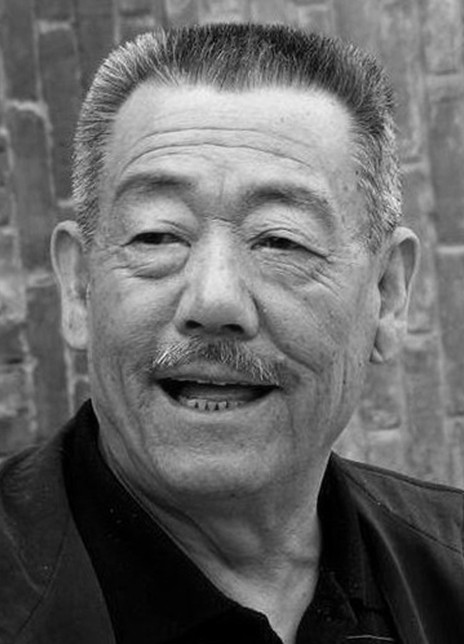 张炬