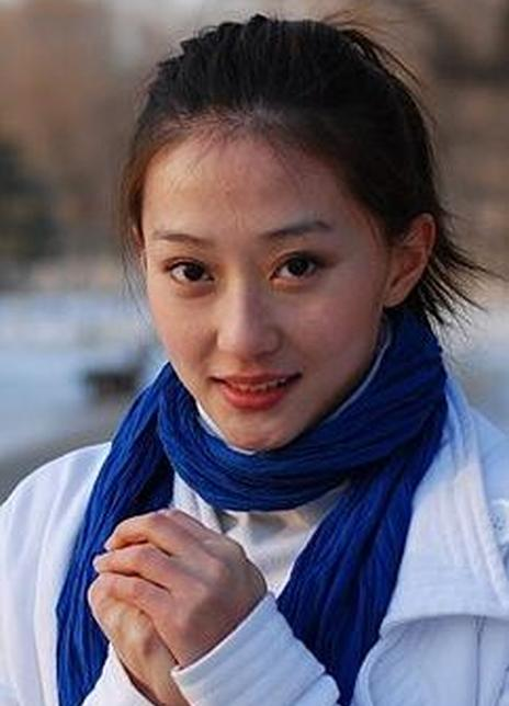 蒋依杉