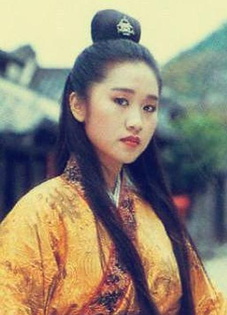 杨宝玮