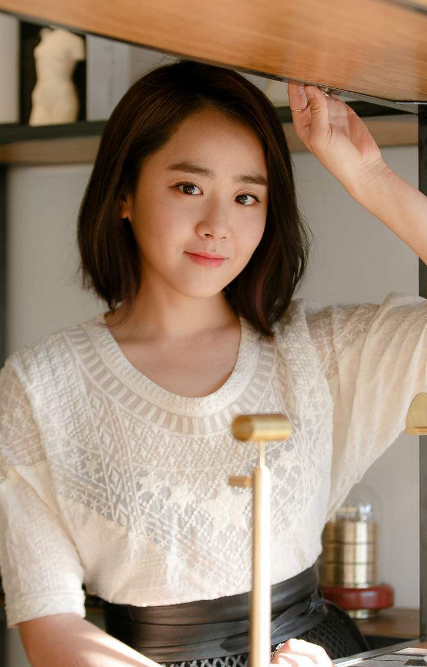 文瑾莹